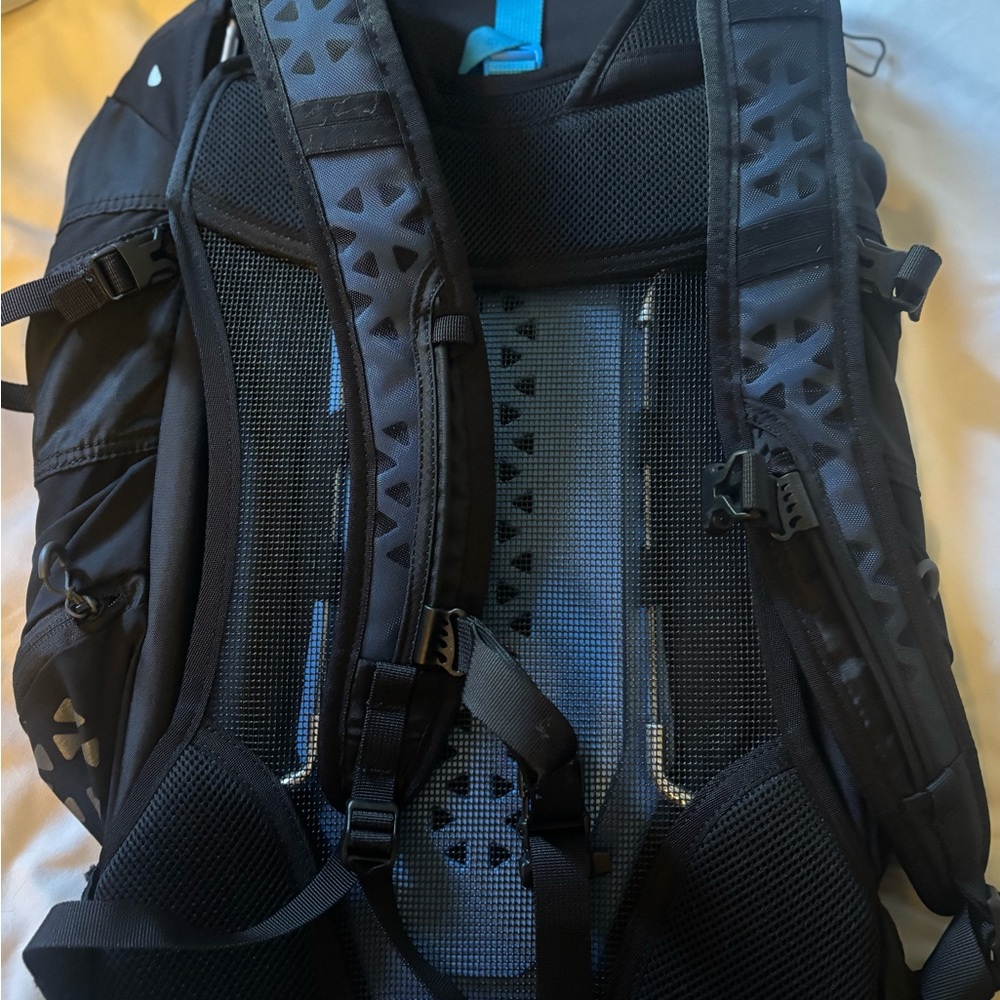 Boreas Internal Frame Hiking Pack - image 2